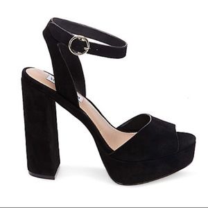 Steve Madden black heels